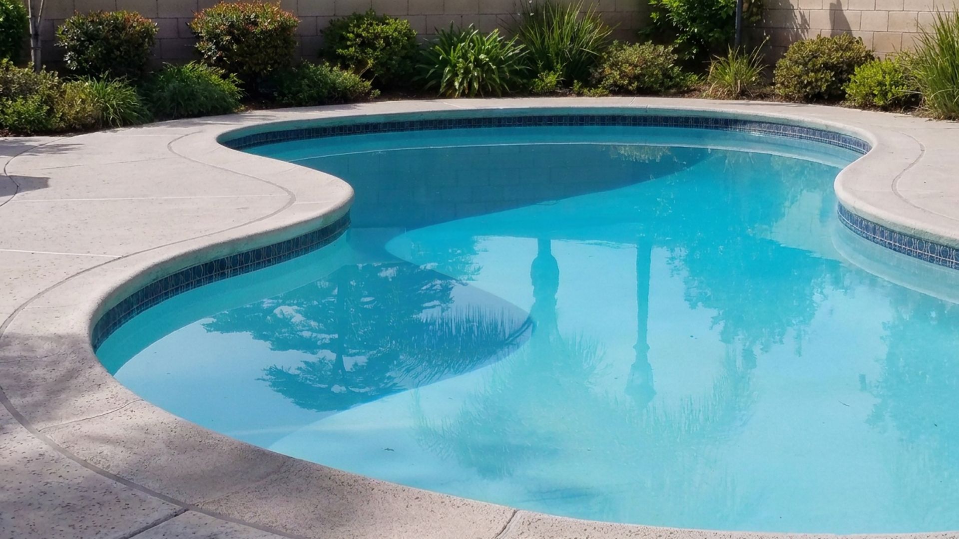 Salt water pool system repair and chlorinator cell replacement in Riverside and Corona CA by Affordable Pool Care